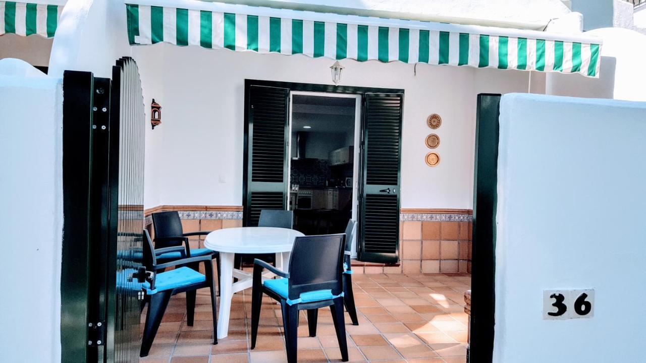치클라나 데 라 프론테라 Adosado En Playa De La Barrosa, Casa Carlota 아파트 외부 사진